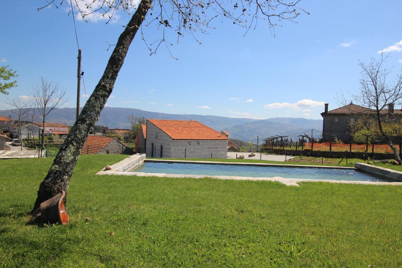 Casas Do Campo Da Moita Villa Baiao Bagian luar foto